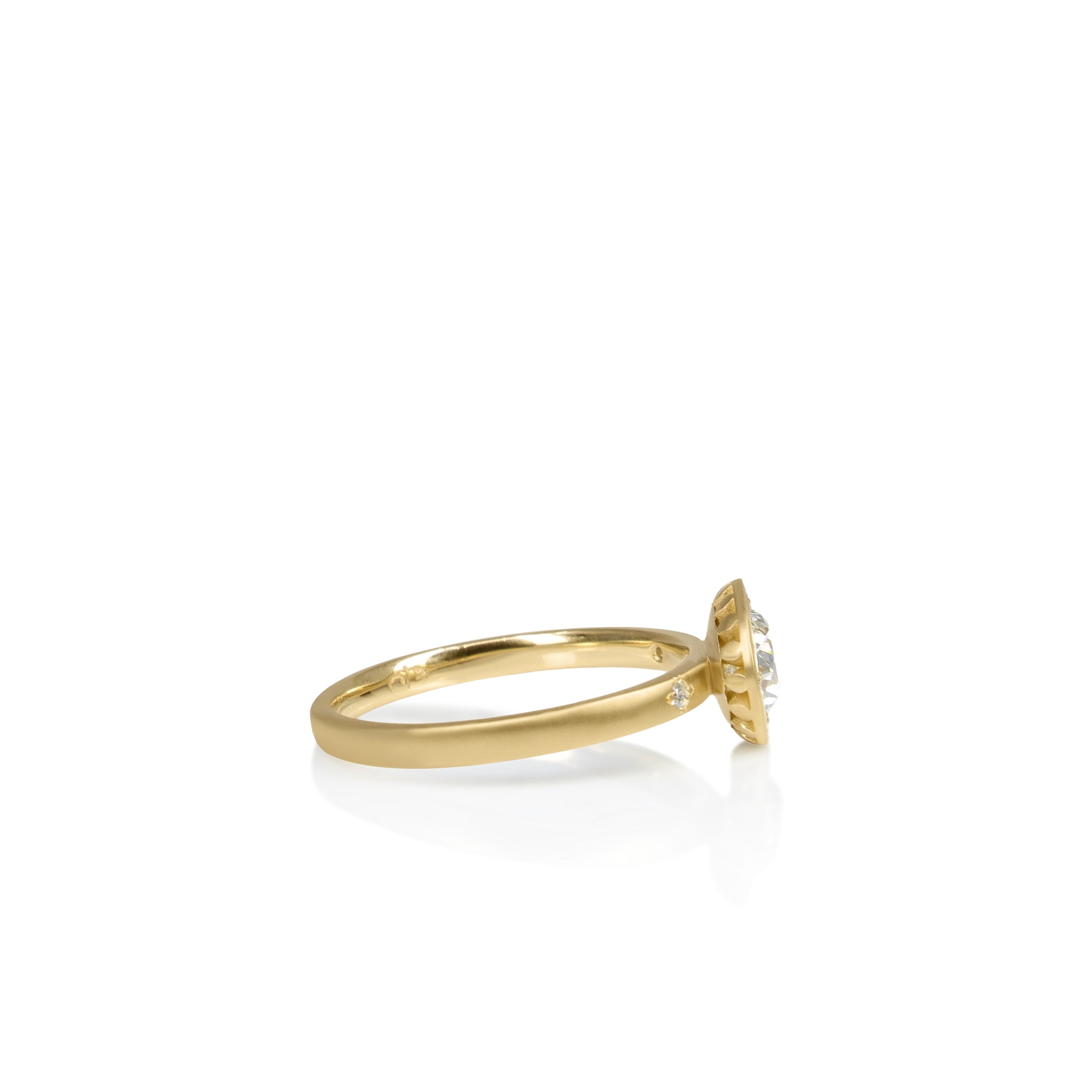 Oval Basket Ring - 0.90ct