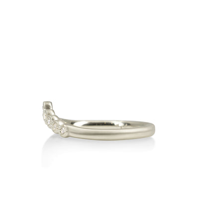 River Rocks Nesting Band in Gold