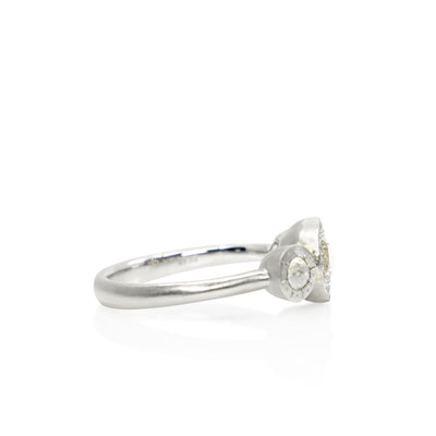 Horizon Three-Stone Ring
