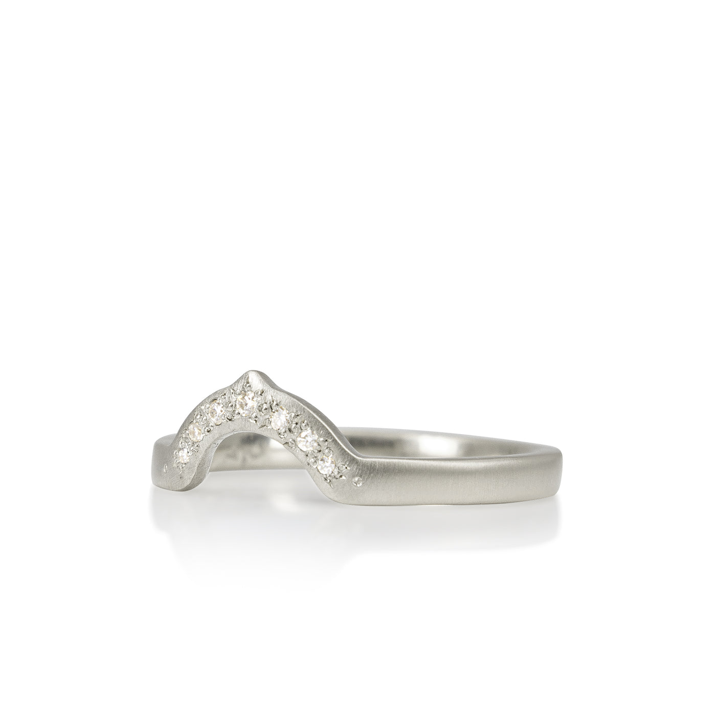 Rounded Nesting Band in Platinum