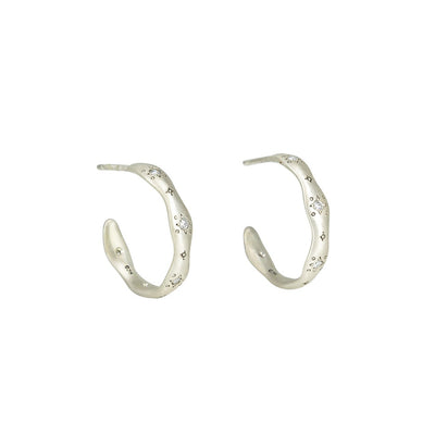 Wavy Hoops