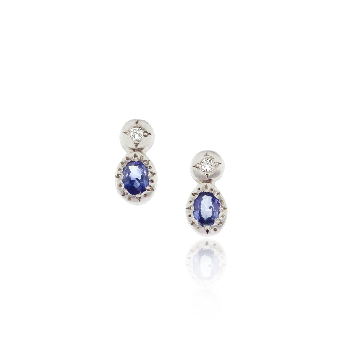 Oval and Round Studs