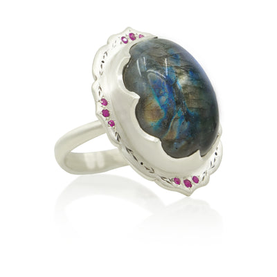 Wavy Bezel Scallop Ring