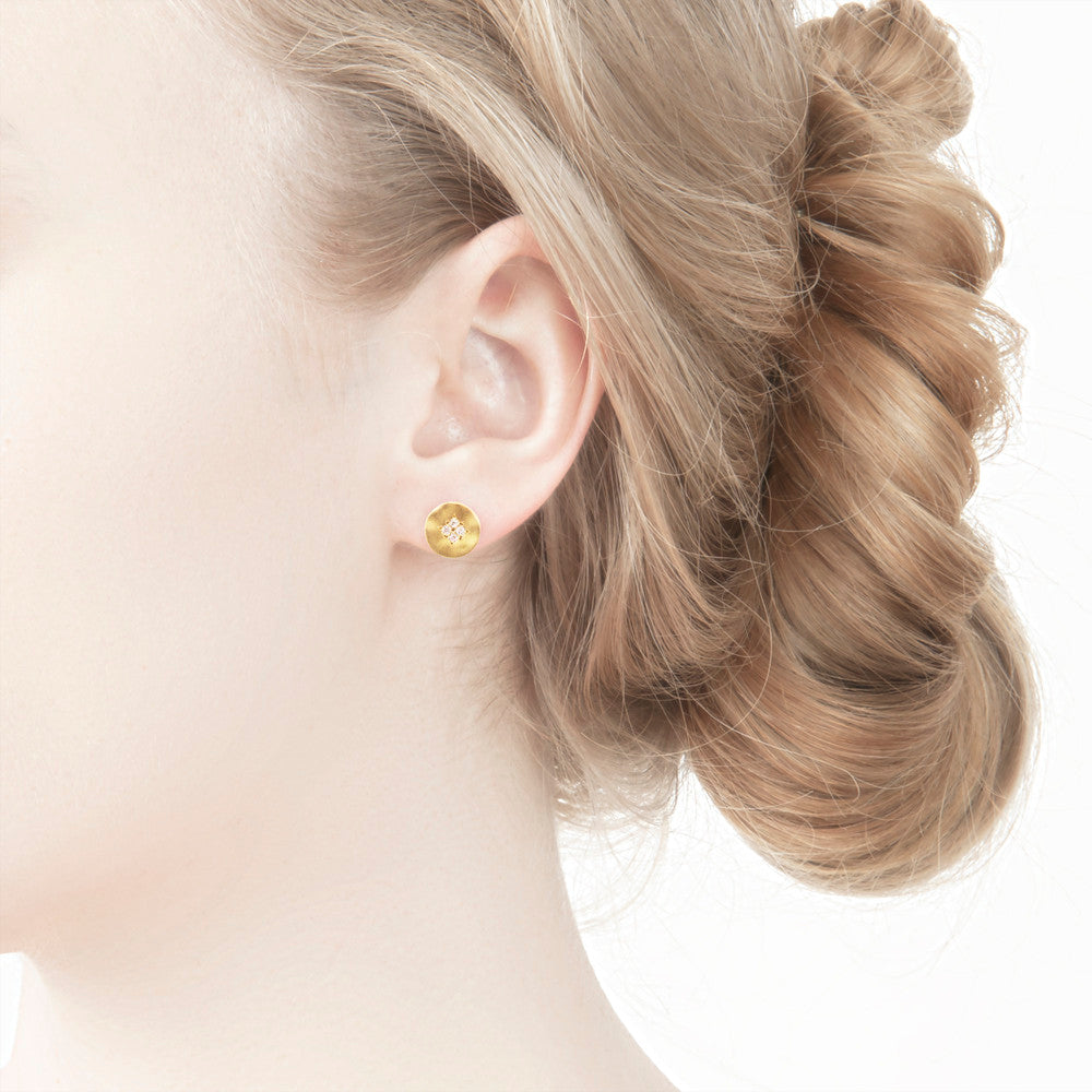 Gold Four Star Wave Studs