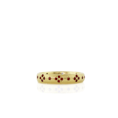 Rounded Memories Band in Gold
