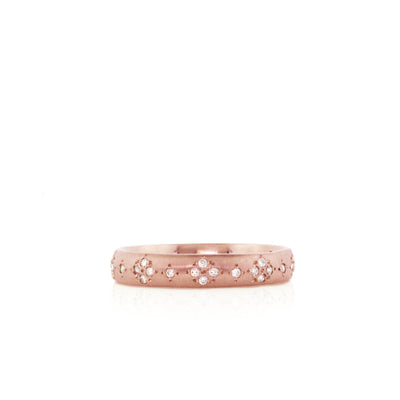 Rounded Memories Band in Gold