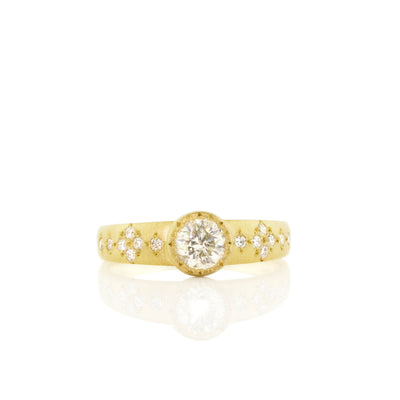 TAPERED MEMORIES SOLITAIRE RING