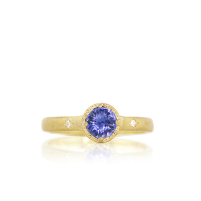 Etched Round Prong Set Ring