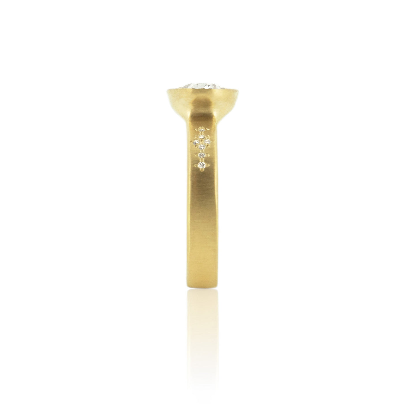 Oval Beaded Horizon Ring