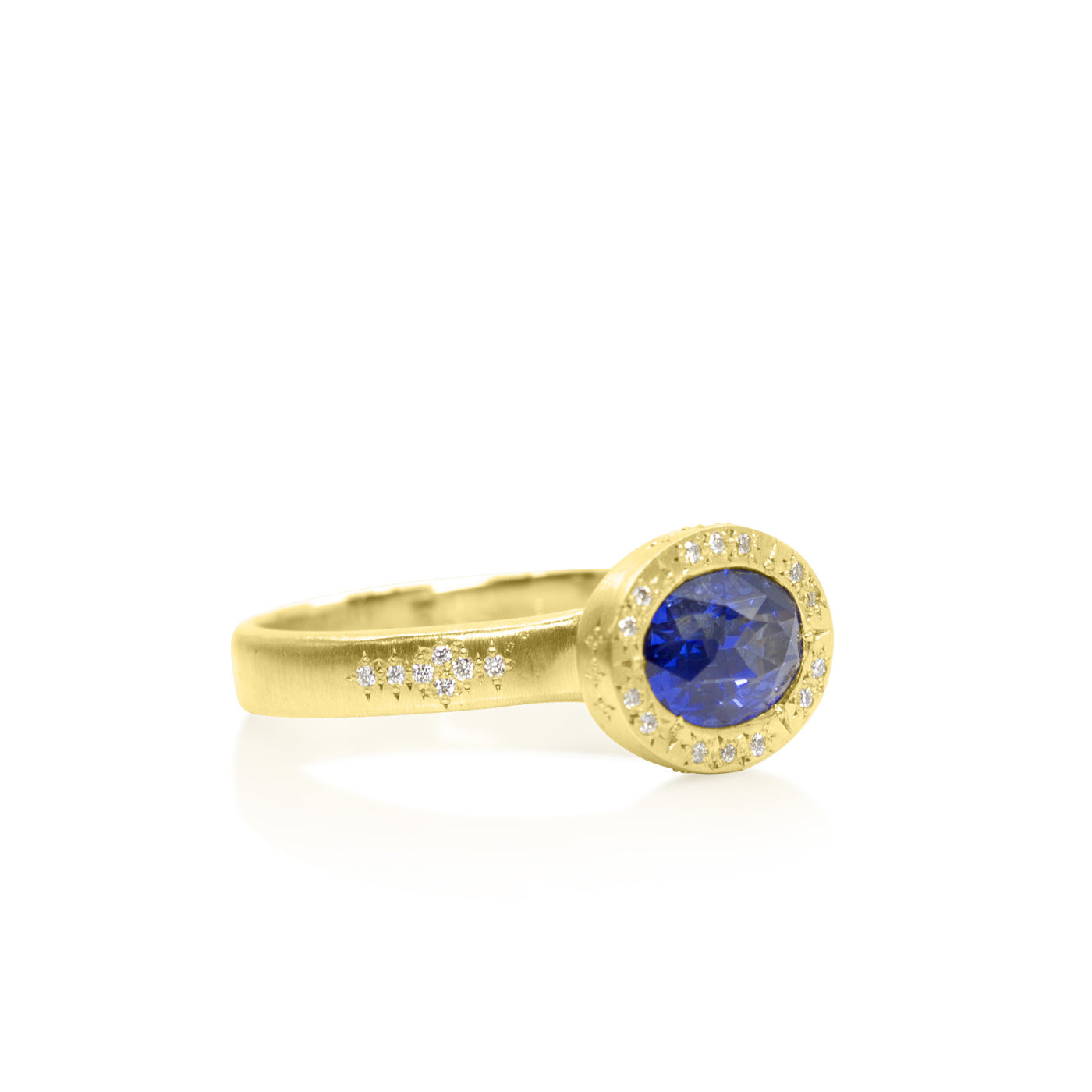 Sapphire Oval Beaded Horizon Ring