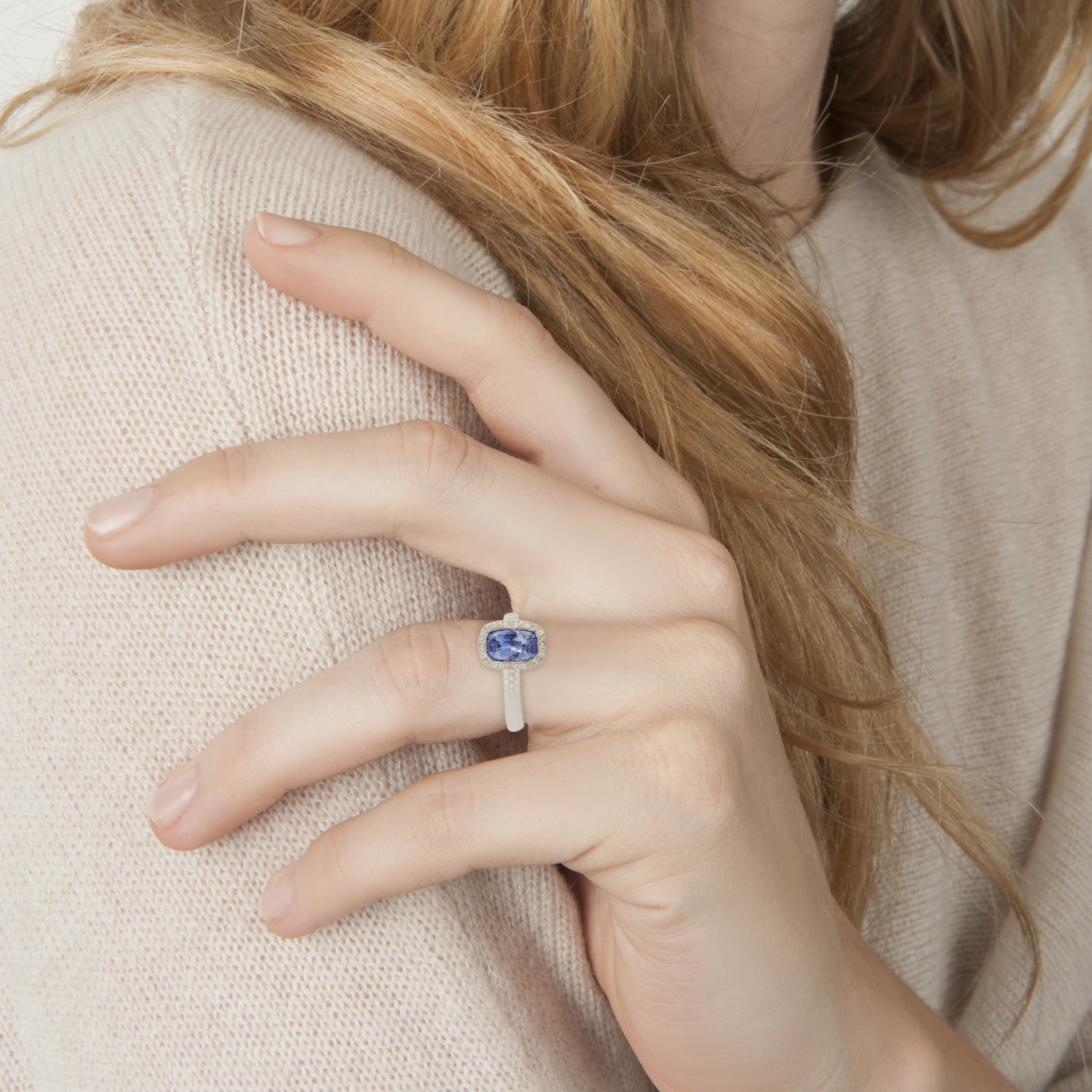 Floret Cushion Succesion Ring