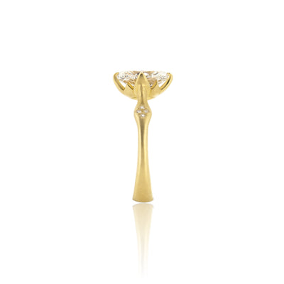 LARGE OVAL ROSEBUD SOLITAIRE