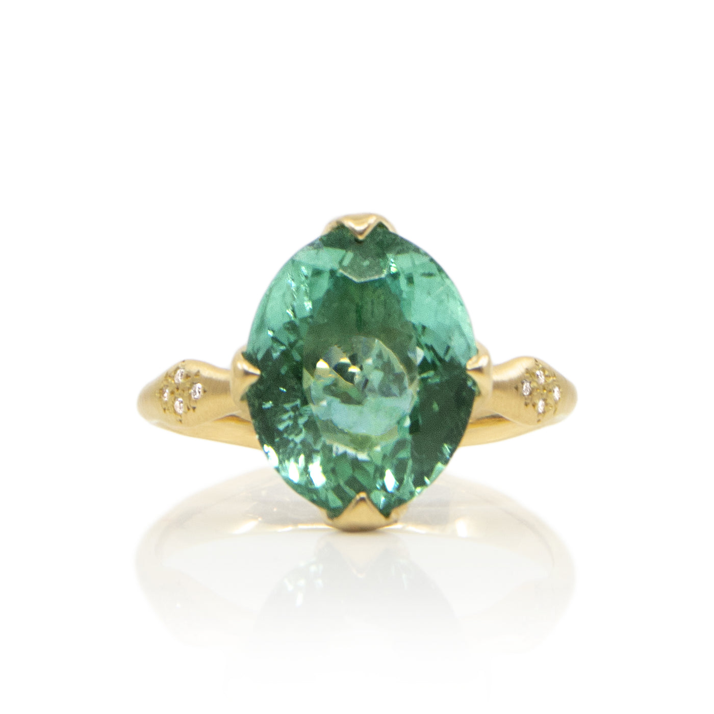Large Oval Rosebud