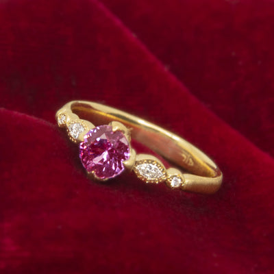 Oval and Round Rosebud