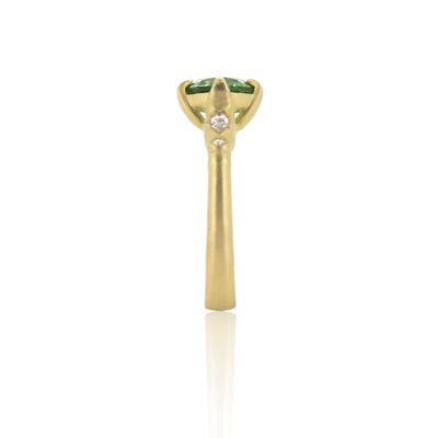 Oval & Round Rosebud Solitaire