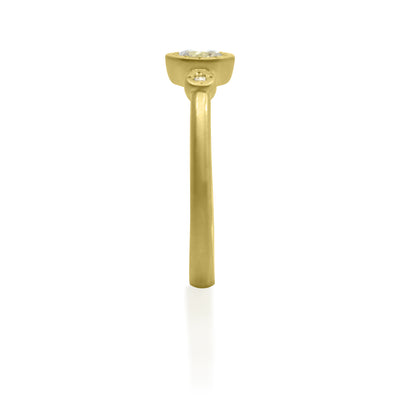 Etched Round Ring with Champagne Diamond