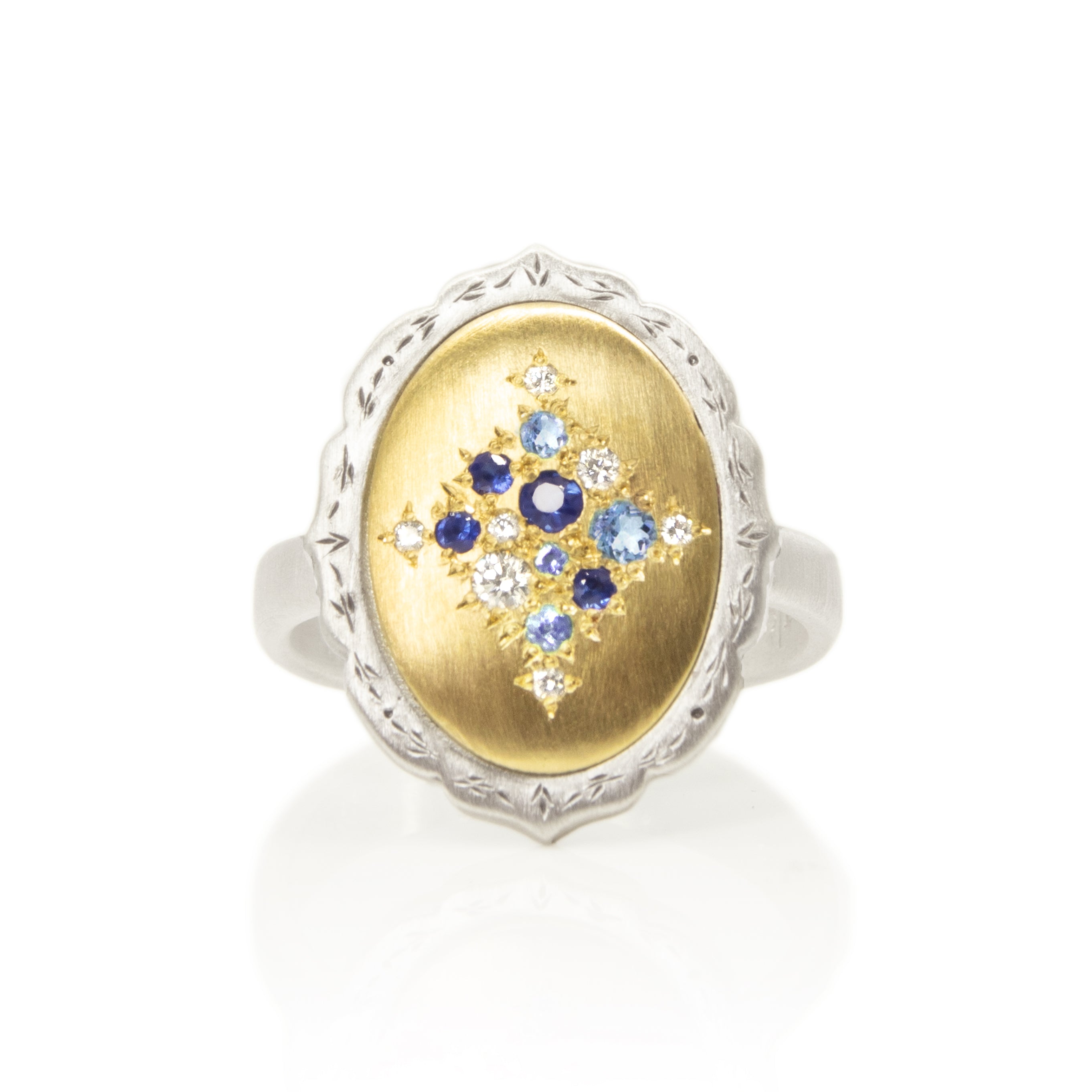 Oval Scallop Edge Ring