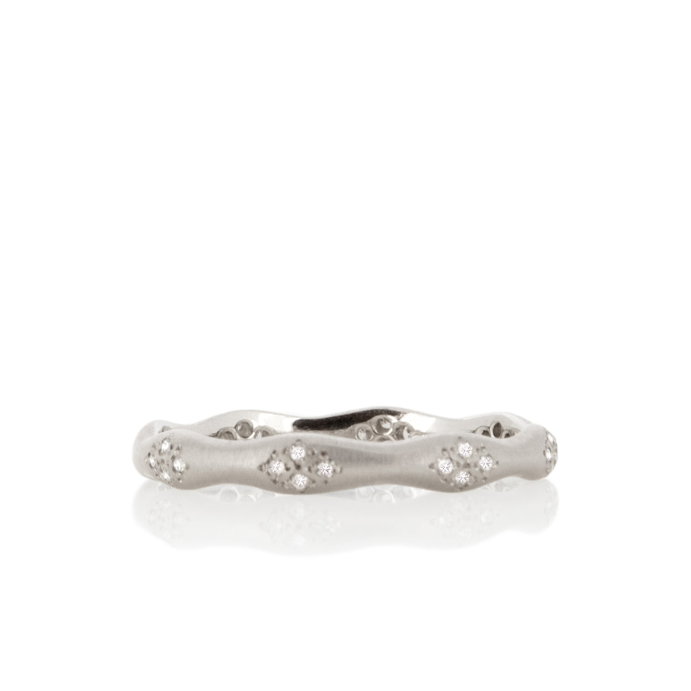 Thin Wavy Memories Band in Platinum