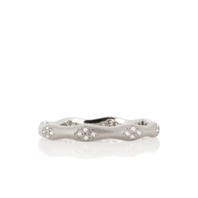 Thin Wavy Memories Band in Platinum