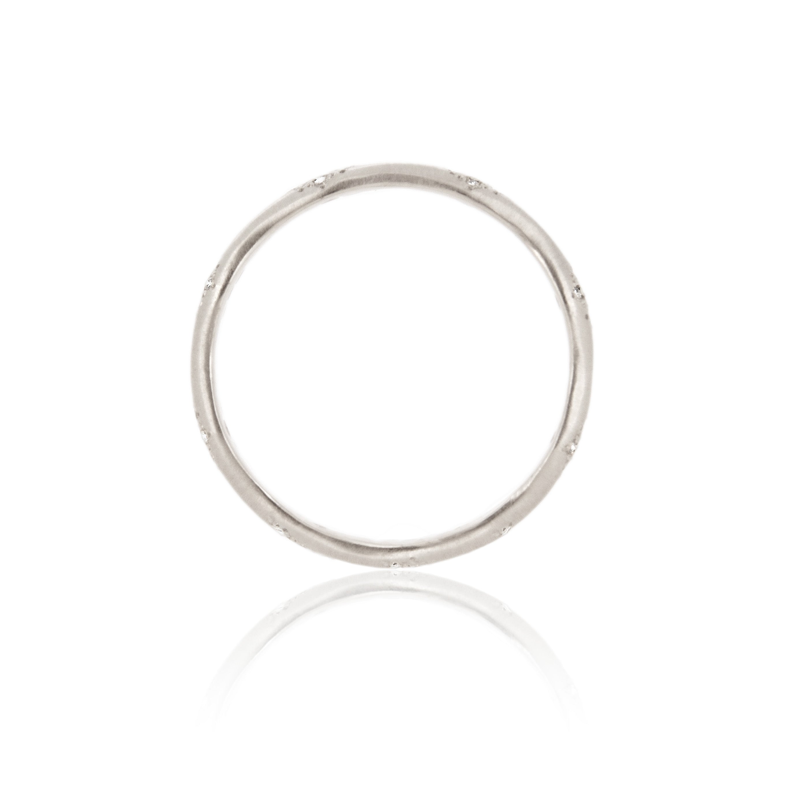 Thin Wavy Memories Band in Platinum