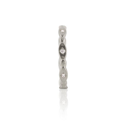 Oval & Round Etched Band in Platinum