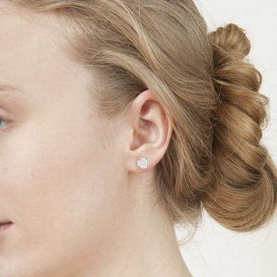 Cluster Studs
