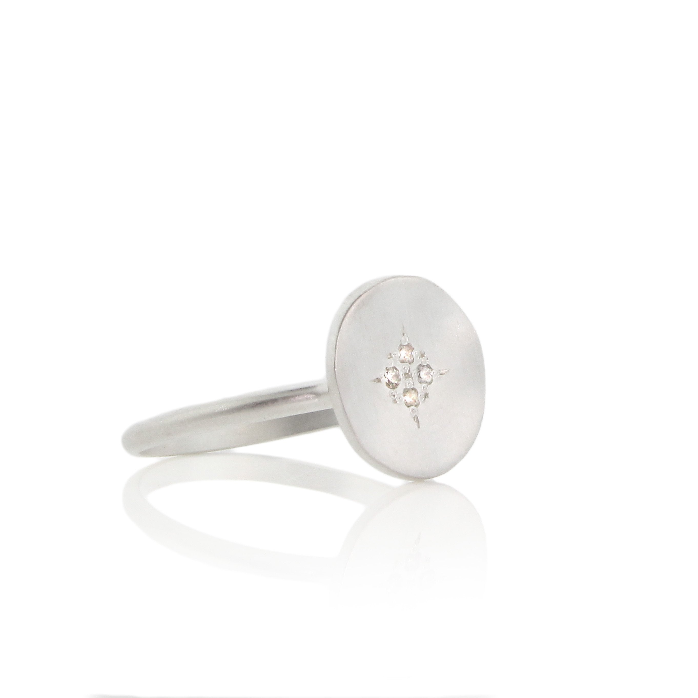 Four Star Wave Ring