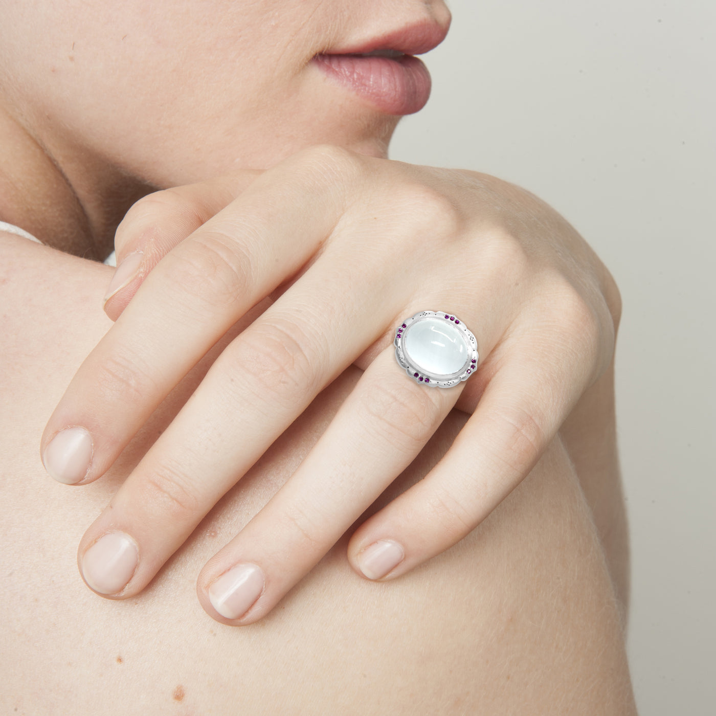 Scallop Edge Ring with Engraving